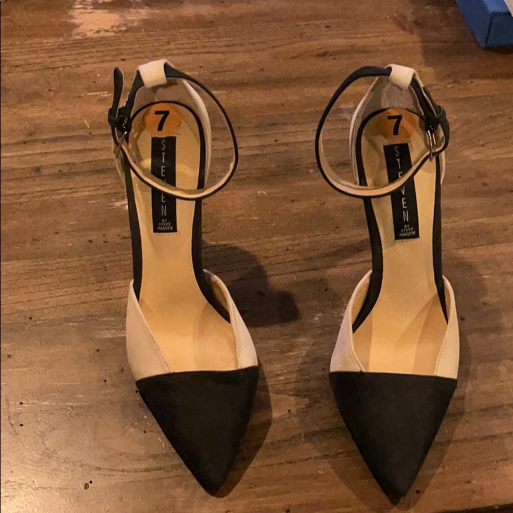 Steven by Steve Madden pumps